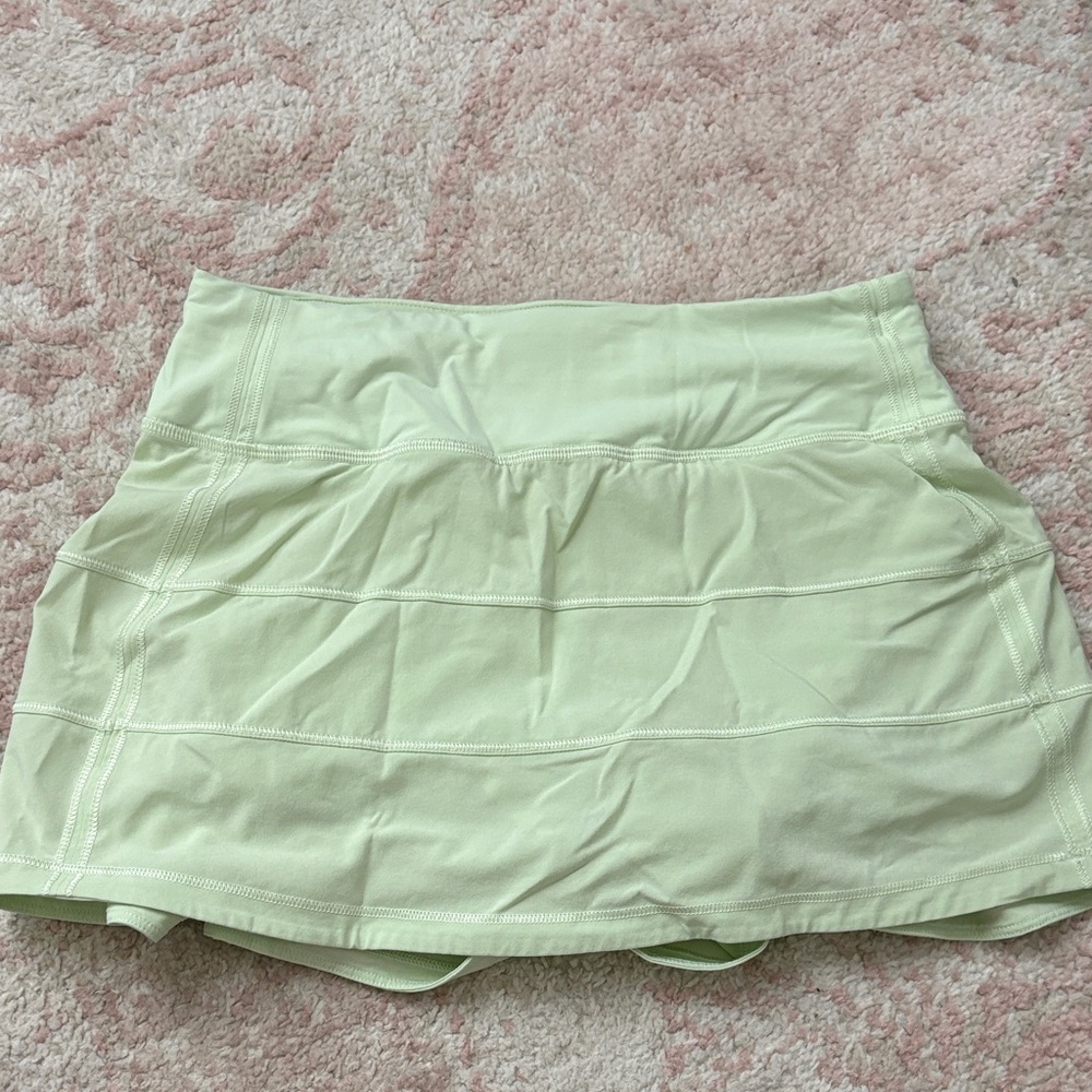Size 2 Light Green Lululemon Pace Rival Skirt